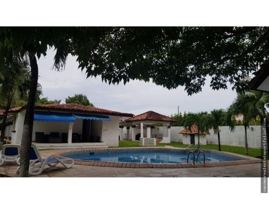 , Casa en alquiler en Calidonia | P2920498