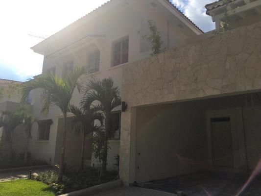 , Casa en venta en Santa Maria | P2937382