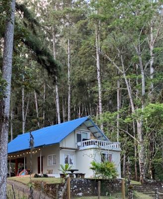 Altos de Cerro Azul, Panamá