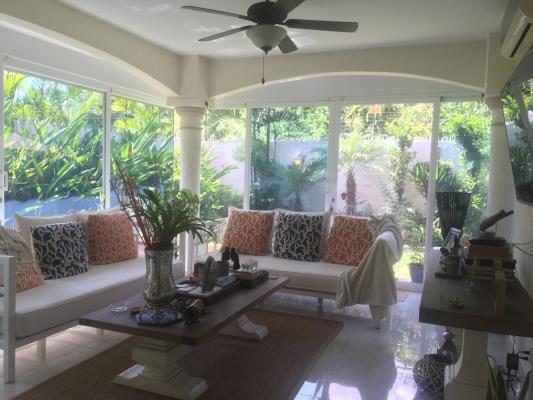 , Área Metropolitana