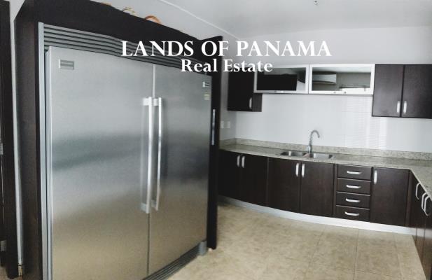 Titanium, Costa del Este