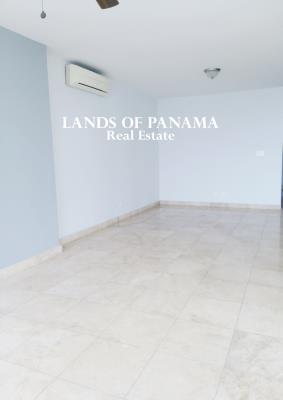 Titanium, apartamento