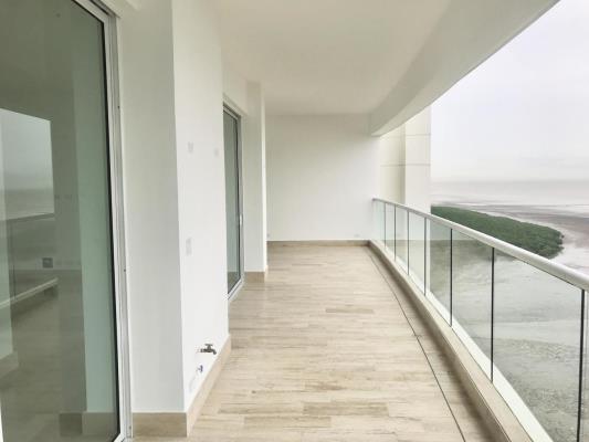 Marea II, casa