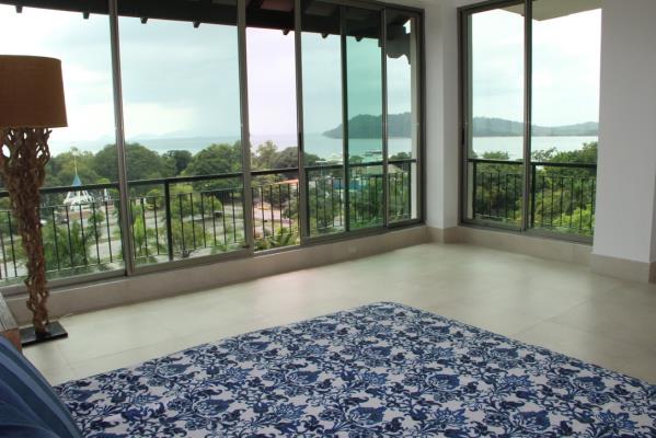 Altos de Amador, Panamá