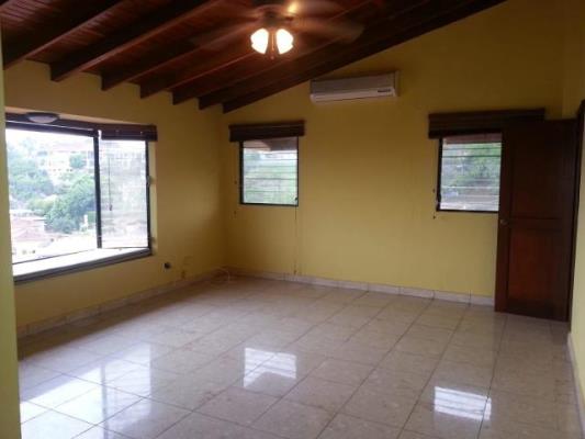 , Casa en alquiler en Betania | P2991548