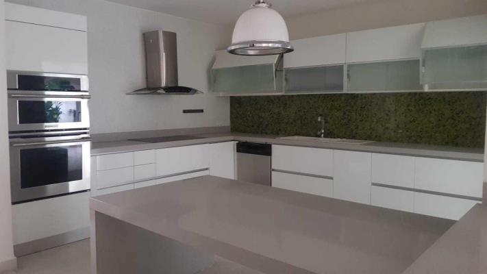 , Área Metropolitana