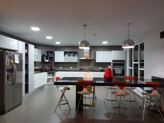 , Casa en alquiler en Betania | P2998548