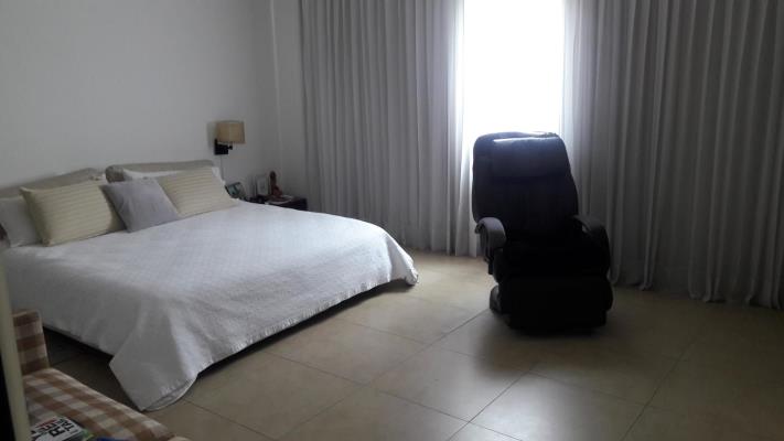 , Amelia Denis De Icaza