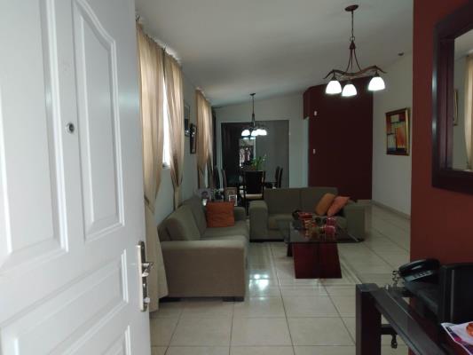 Brisas del Golf Panamá, San Miguelito