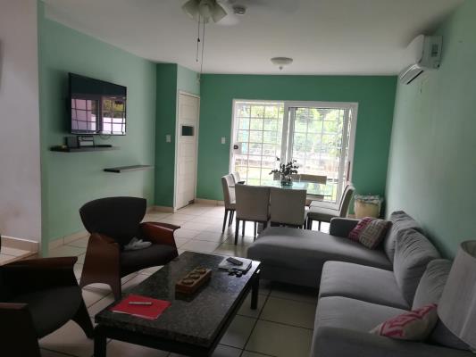 PH AUGUSTA, San Miguelito