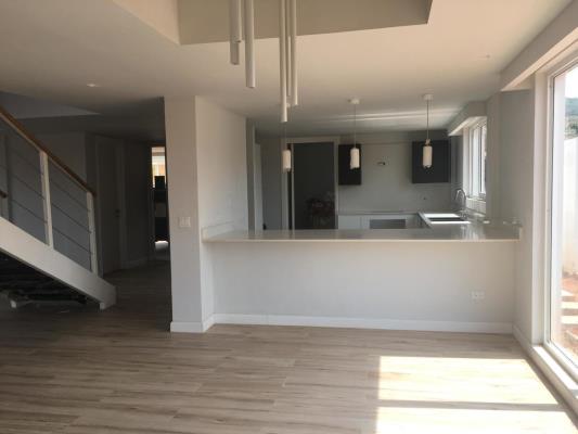 , Casa en alquiler en Ernesto Cordoba Campos | P3066245