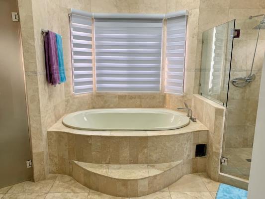 Sunset coast, Juan Diaz