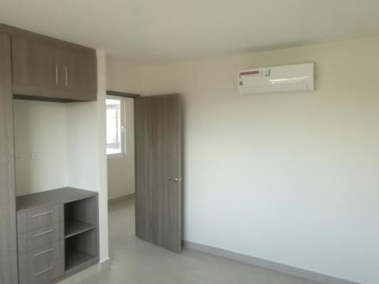 Bosques del Pacífico, casa