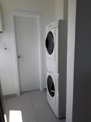 Le Mare, Área Metropolitana