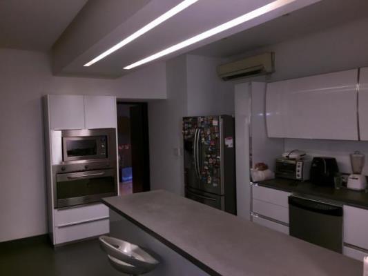 Bahia Mar, Área Metropolitana