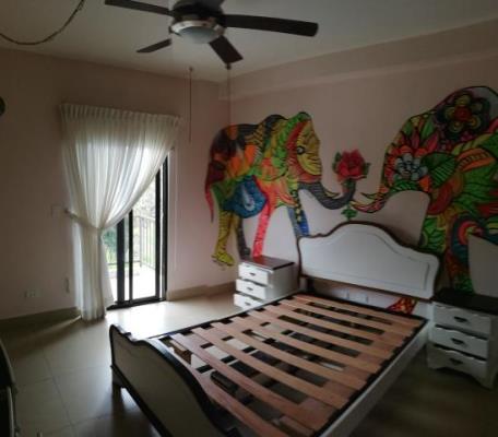 Embassy Village, apartamento
