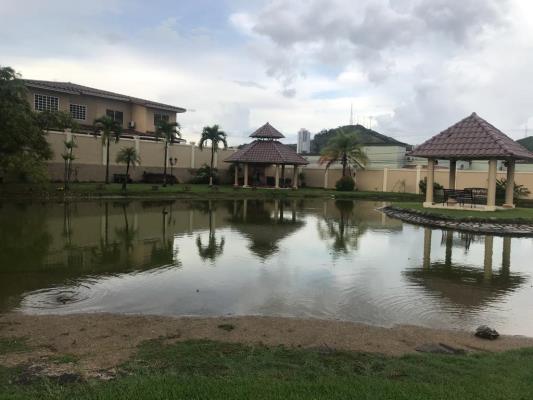 Dorado Lakes , Panamá
