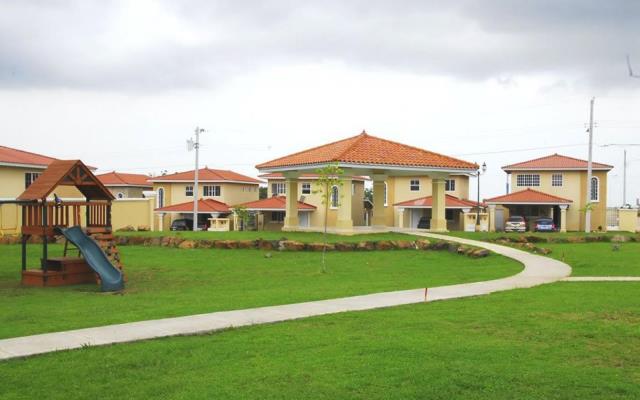 Villa Tivoli, Jose Domingo Espinar