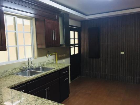 , Casa en alquiler en Ancón | P3133305