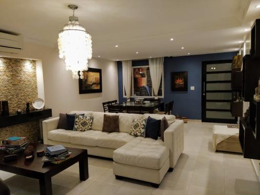 Villa Tivoli, Jose Domingo Espinar