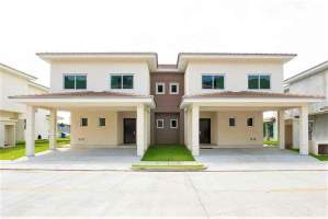 Altos del parque Betania, Panamá