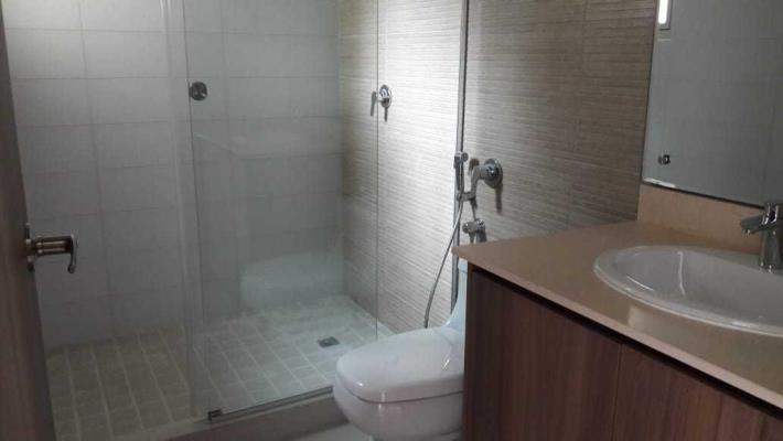 altos del parque, Panamá