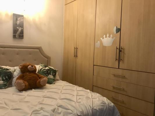 , Amelia Denis De Icaza