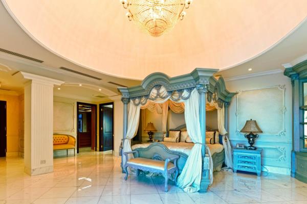 Pacific Point , Área Metropolitana