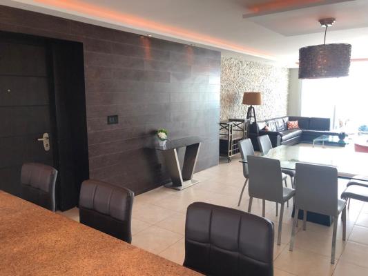 Nautica Tower, Área Metropolitana