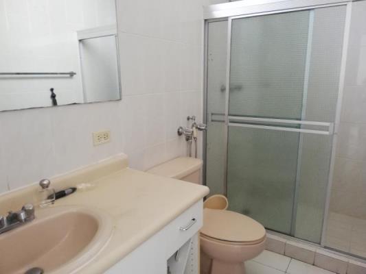 Los Pilares, apartment