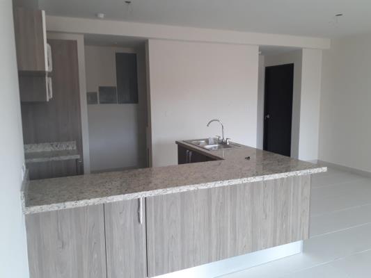 Embassy Village, Panamá