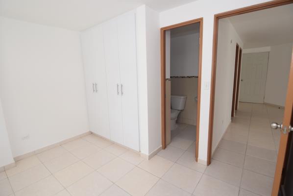 Residencial Llano Bonito, Juan Diaz