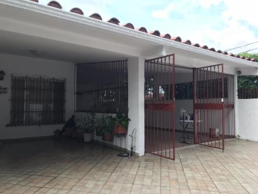 , Casa en alquiler en Parque Lefevre | P3187023