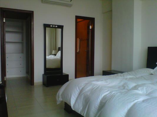 Grand Bay Tower, Avenida Balboa