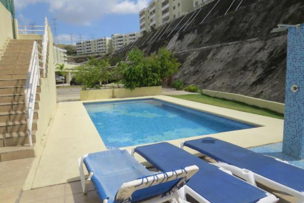 Altamira Gardens, Arraiján