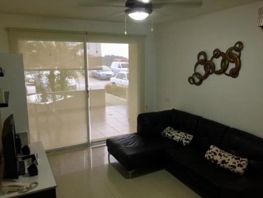 Altamira Gardens, Santa Clara