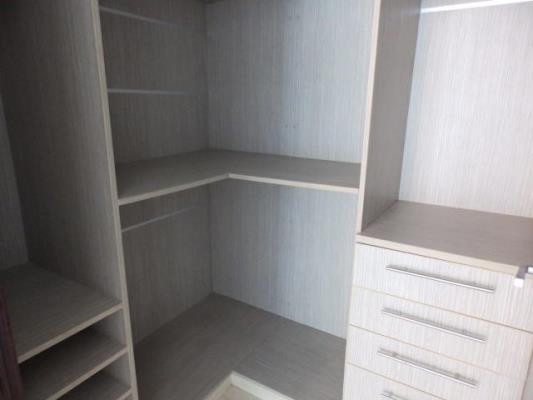 Grand Tower, Punta Pacifica