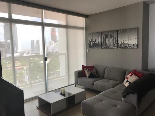 The One Tower , apartamento
