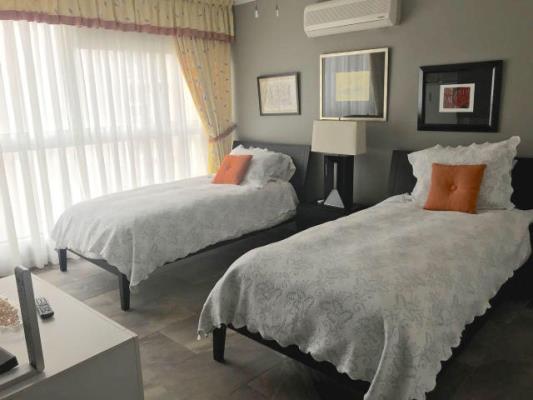 Sol Marina, Bella Vista