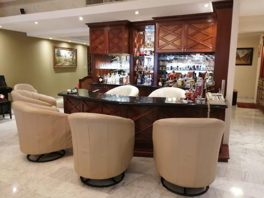 Plaza Miramar, Área Metropolitana