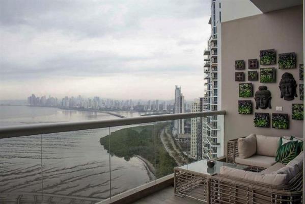 Pearl at the Sea, Costa del Este