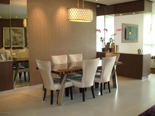 Mirador Costa del Este, Juan Diaz