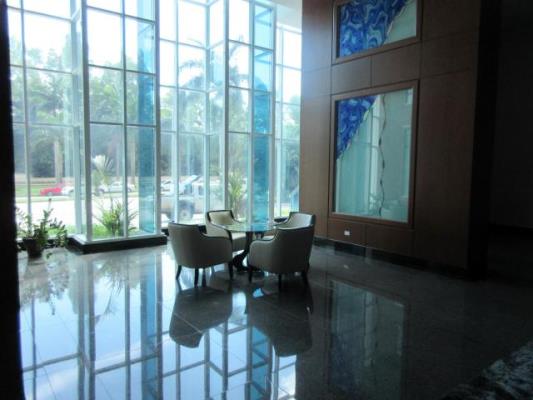 Vitri, Área Metropolitana