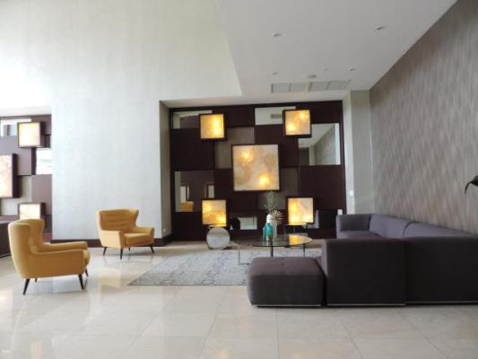 Allure at the park, Panamá