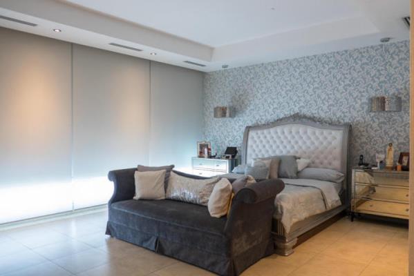 Ten Tower, Área Metropolitana