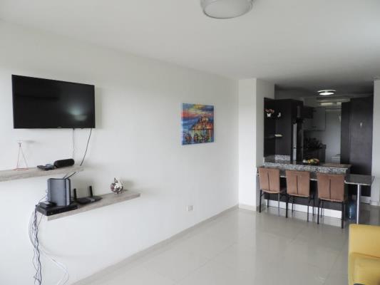 Altamira Gardens, Arraiján