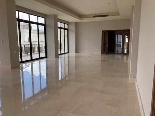 Santa Maria Court, Santa Maria