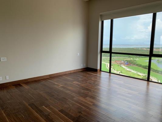 Santa Maria Court, Área Metropolitana