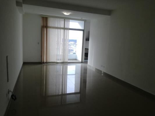 Rainbow Tower, apartamento