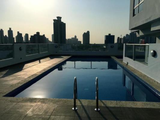 Rainbow Tower, Área Metropolitana